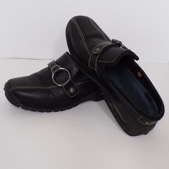 Cole Haan NikeAir women's athletic mule - black leather, ring buckle, size 7.5B - Picture 1 of 12